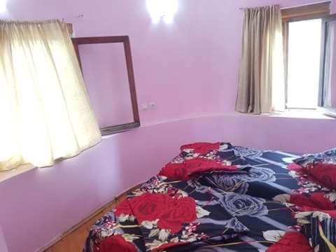 Old House Hotel Урекі Екстер'єр фото